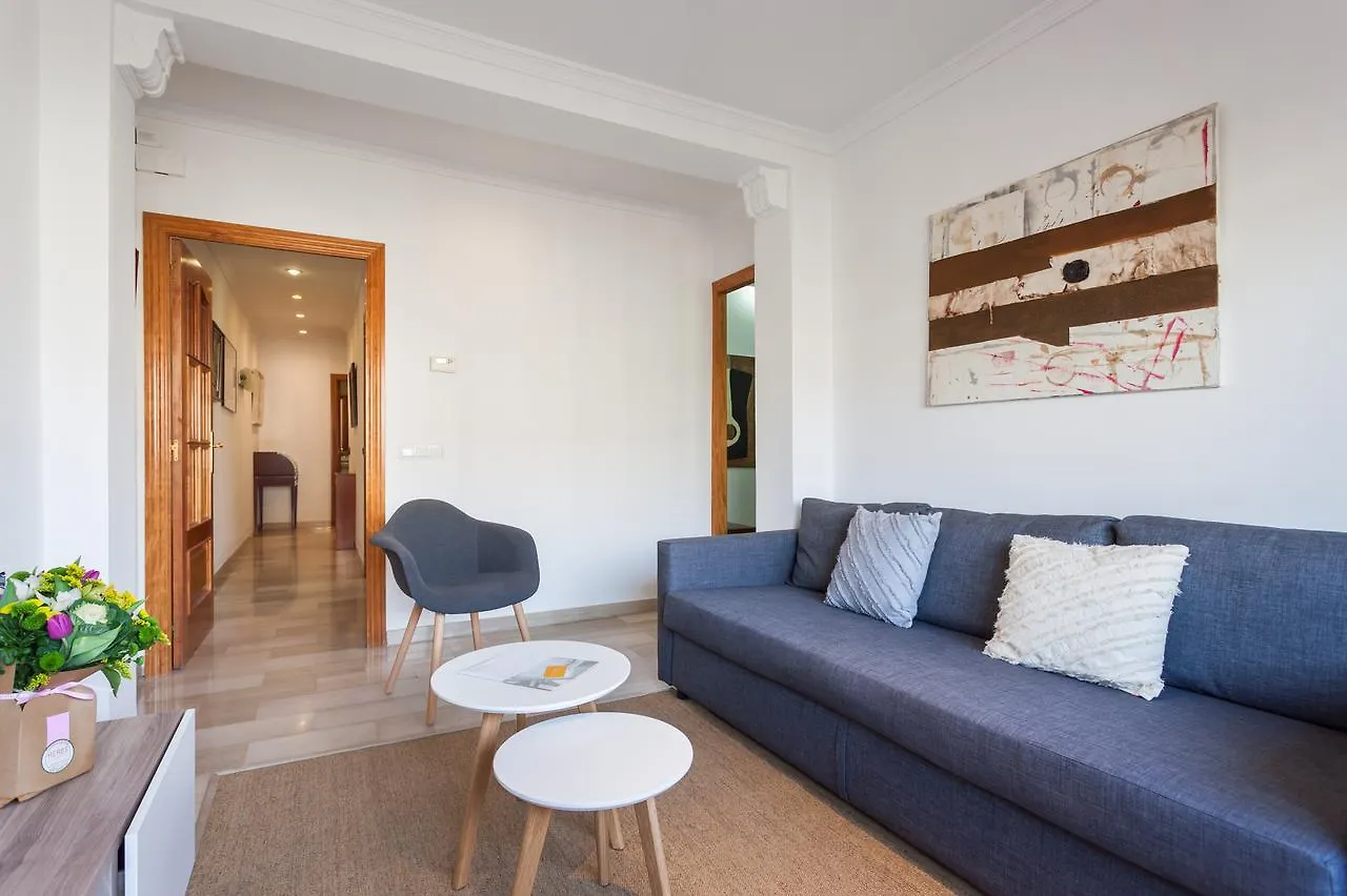 Flateli Lepant Apartment Barcelona Spain